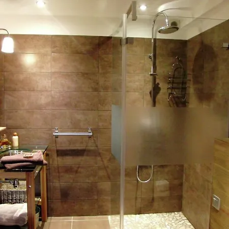 Cozy Holiday Home In Valfr Jus Near Ski Lift Valfrejus