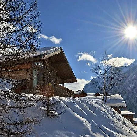 Cozy Holiday Home In Valfr Jus Near Ski Lift Holiday home