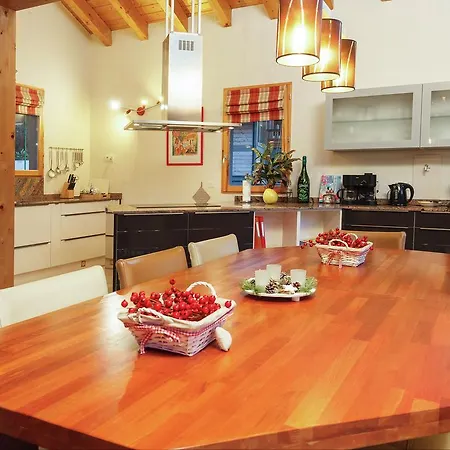 Cozy Holiday Home In Valfr Jus Near Ski Lift Holiday home *