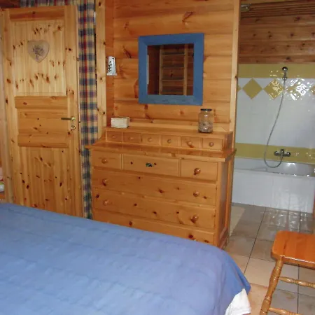 Cozy Holiday Home In Valfr Jus Near Ski Lift Holiday home